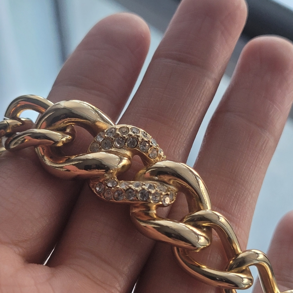 VINTAGE CHRISTIAN DIOR GOLDTONE NECKLACE WITH RHINESTONES - Picture 12 of 15